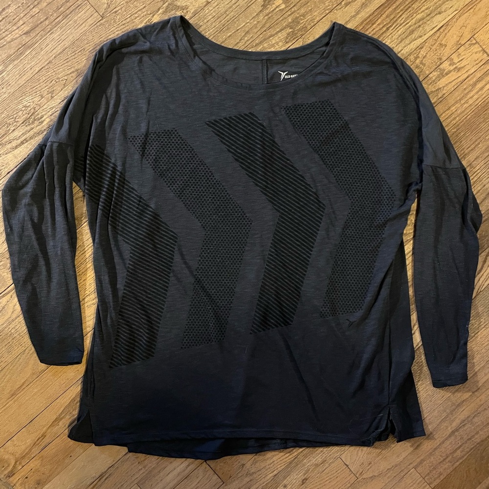 Old Navy long sleeve shirt